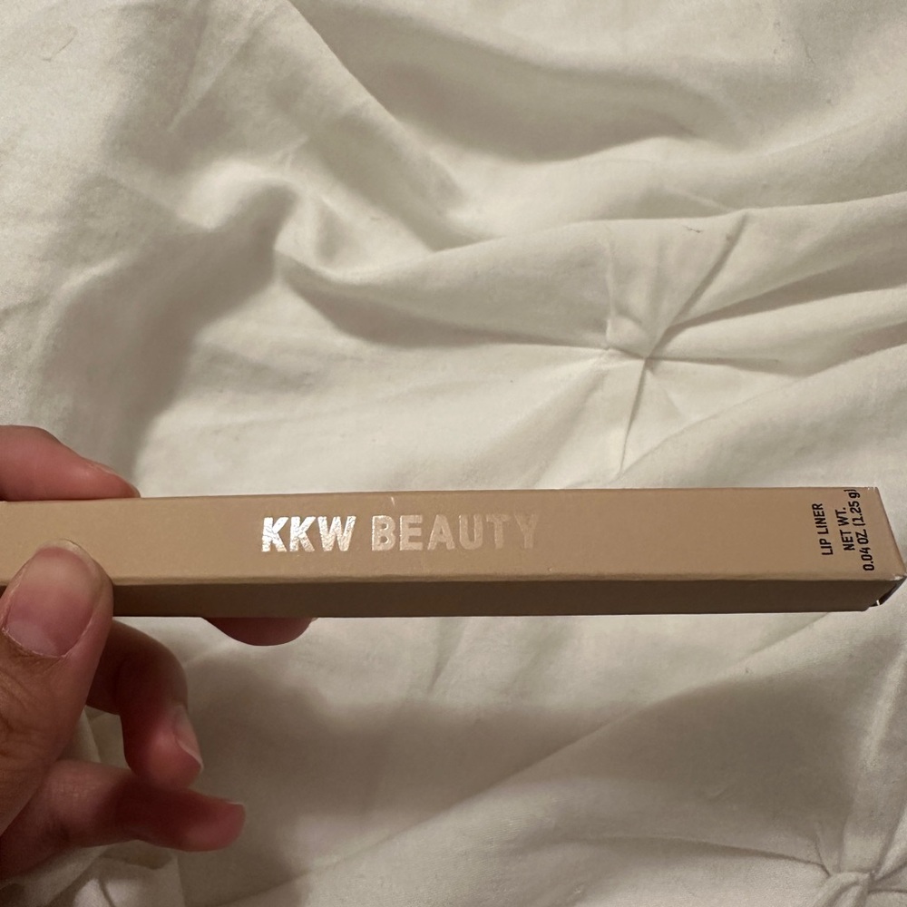 NIB DISCONTINUED KKW BEAUTY LIP LINER NUDE 2